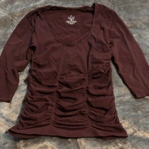 NWOT NUX Ruched Quarter Sleeve Top